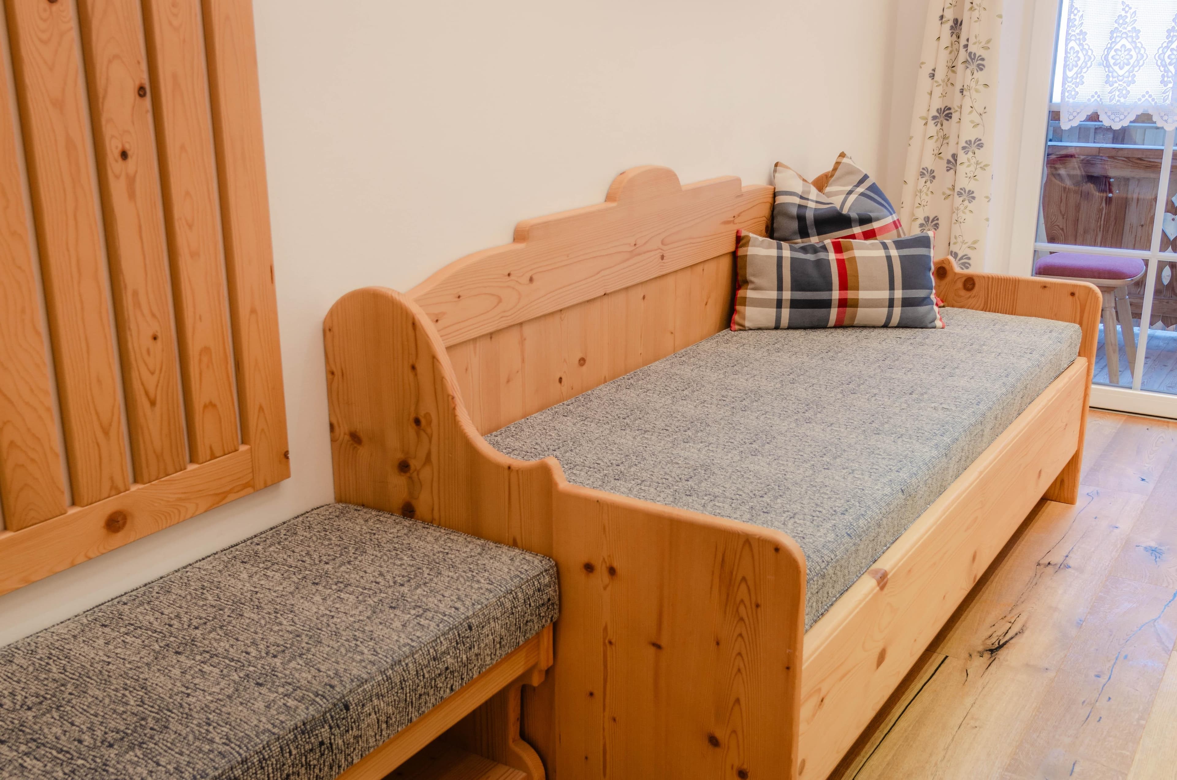 Bauernhof Krahlehen · Dreibettzimmer Nr. 6 mit Frühstück - 4